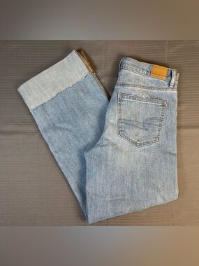 American Eagle Stovepipe Jeans Women’s 6 Light Wash Cuffed Hem Y2K Denim